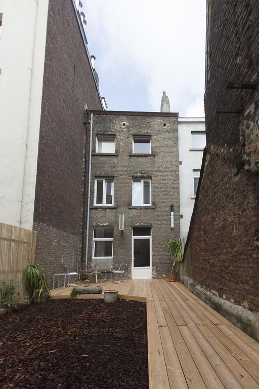 Les Chambres Du Petit Lion Brussels Luaran gambar